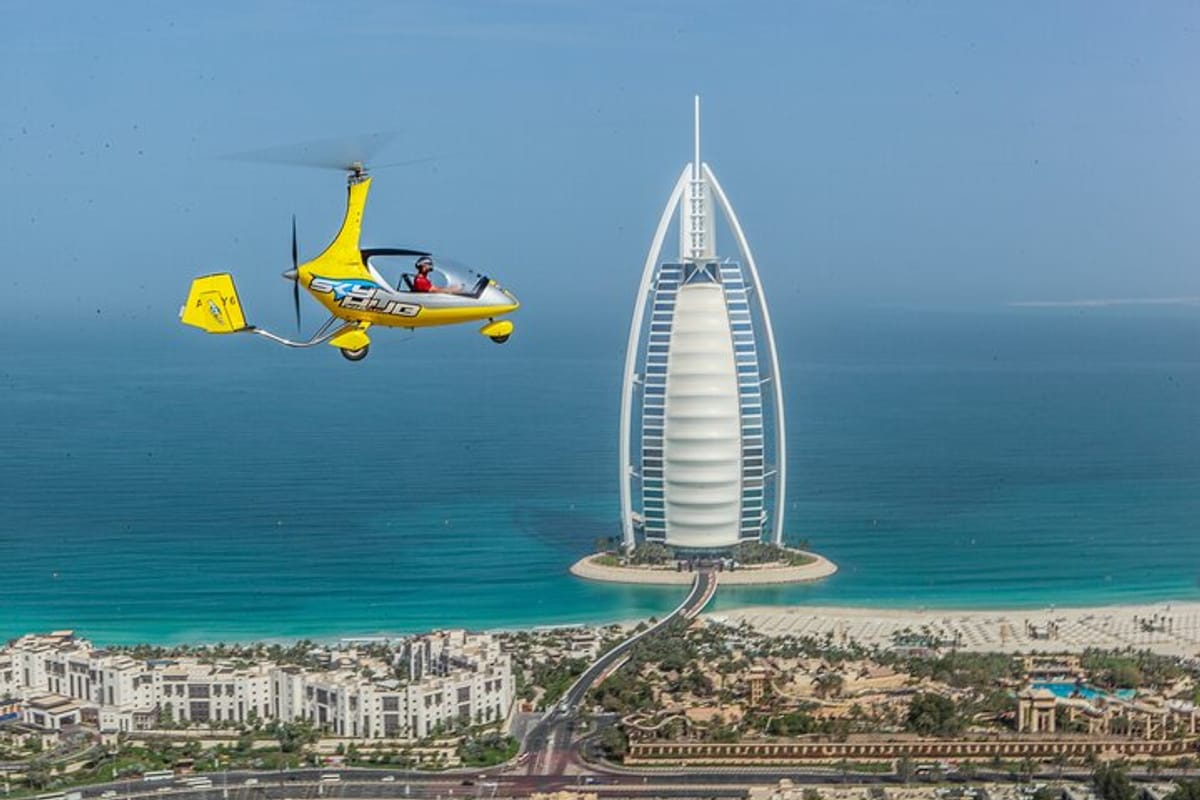 Gyrocopter ride in Dubai